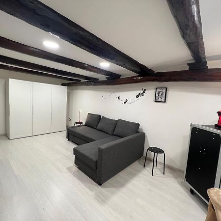 La Casa Di Marty Appartement Napels Buitenkant foto